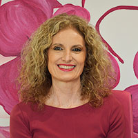 nadia_200x200 nadia_200x200